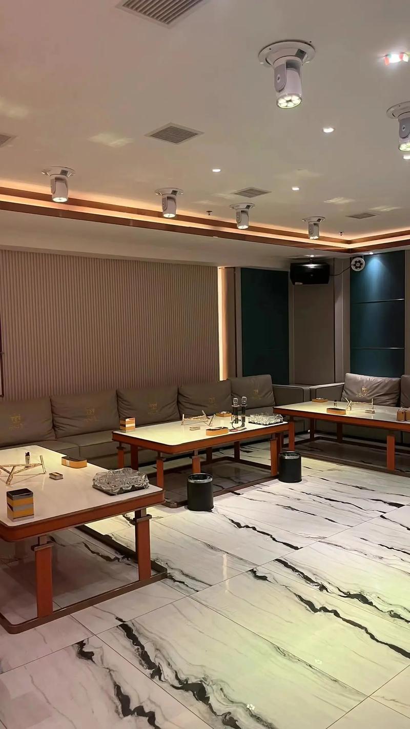 南京夜场招聘400女孩陪唱【市中心】入围精英之列
