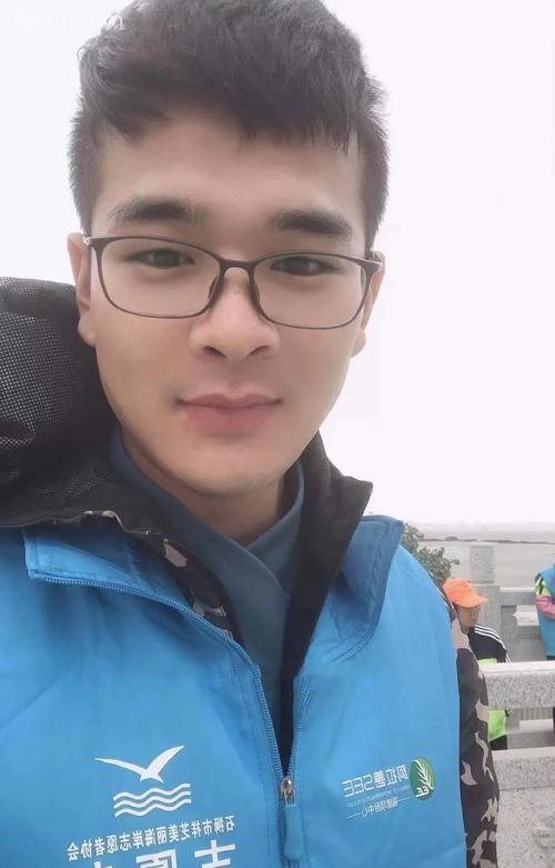 武汉结伴游经纪人颜新之