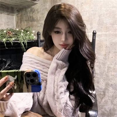 广州航空乘务员潜映宜